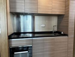8 Saint Thomas (D9), Condominium #452893931